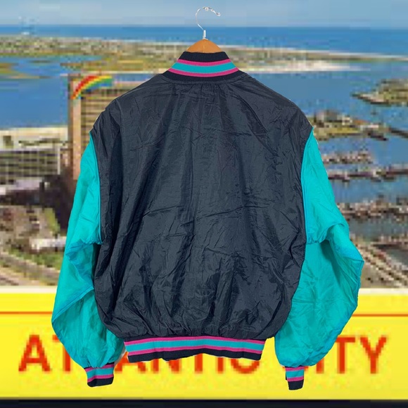 VINTAGE 90s Donald Trump Bomber Jacket - Picture 2 of 10